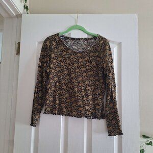 Natural Life Lily Cotton Long Sleeve Tee Shirt Tan and Black Daisies